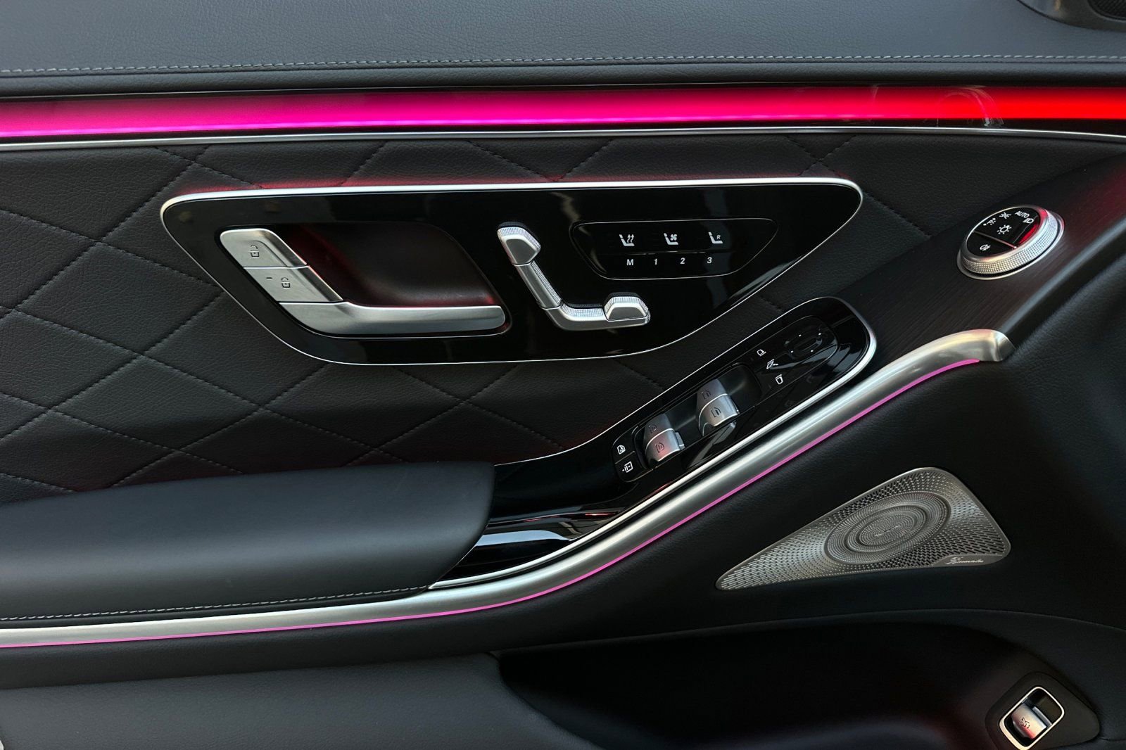 Certified 2025 Mercedes-Benz S 580 4MATIC Sedan image 26