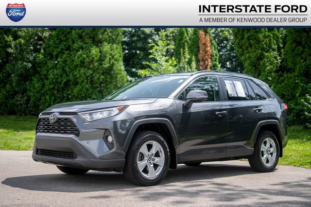 Used 2019 Toyota RAV4 XLE w/ Convenience Package AWD/4WD image 1