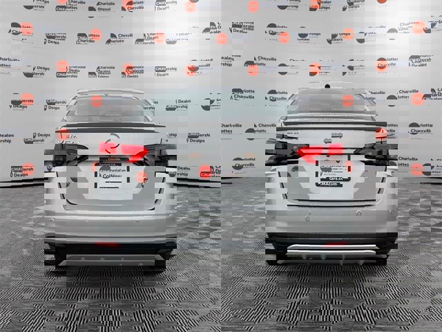 New 2025 Nissan Versa S image 4