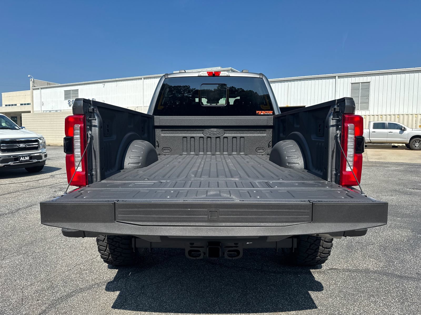 New 2025 Ford F250 Lariat w/ Lariat Ultimate Package image 18