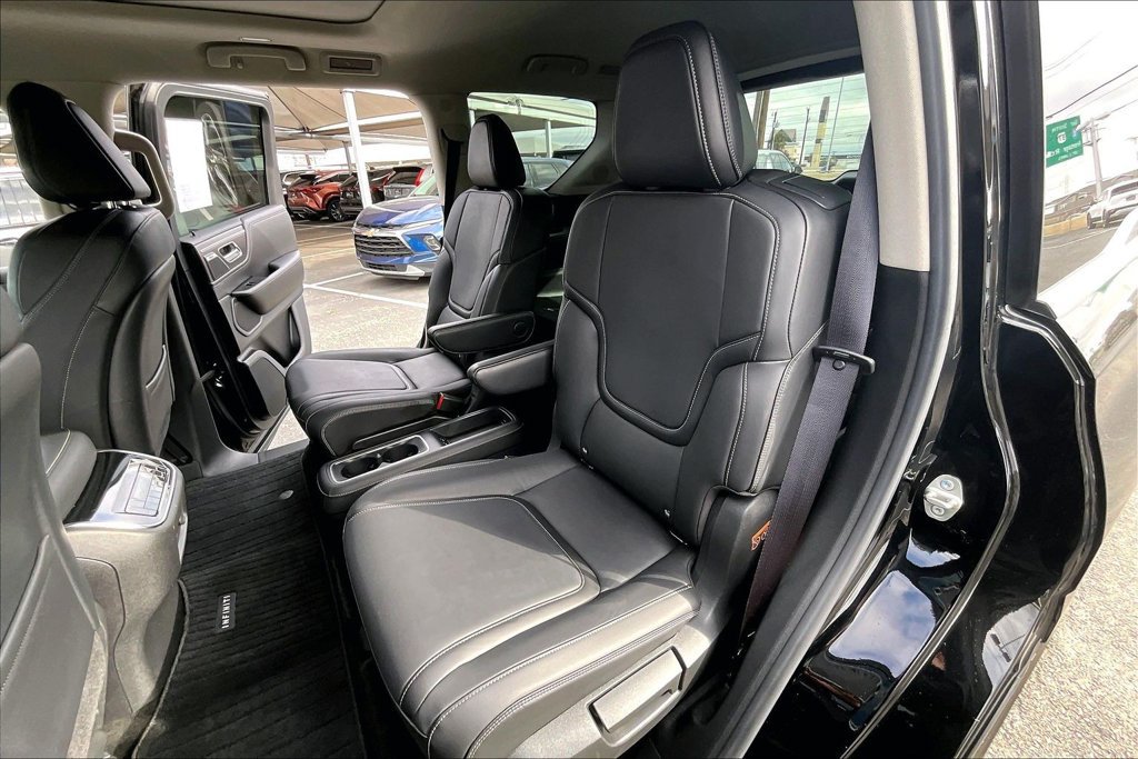 Certified 2025 INFINITI QX80 Pure w/ Cargo Package AWD/4WD image 36