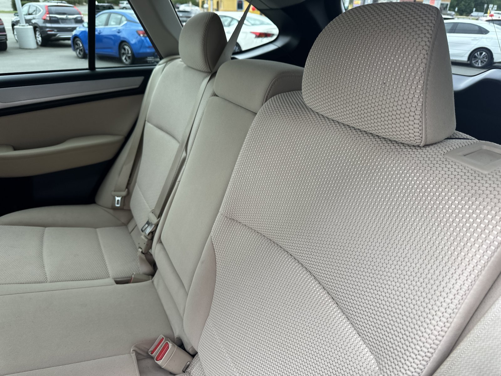 Used 2019 Subaru Outback 2.5i Premium AWD/4WD image 23