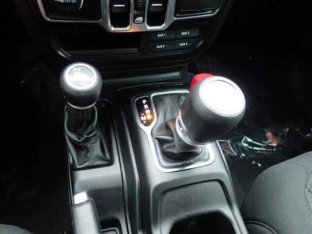 Used 2021 Jeep Gladiator Sport image 20