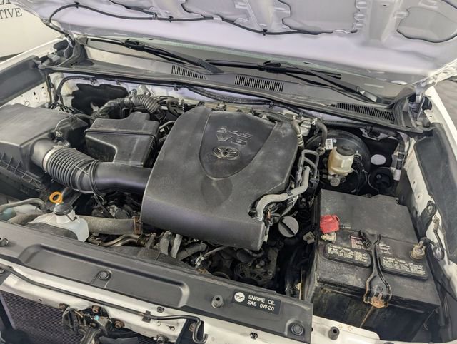 Used 2019 Toyota Tacoma SR w/ SR Convenience Package image 32