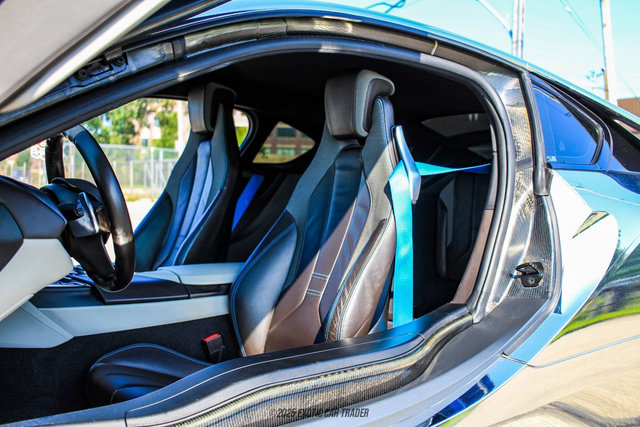 Used 2016 BMW i8 image 28