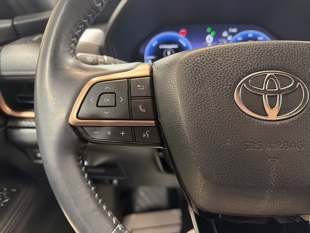 Used 2024 Toyota Grand Highlander AWD Hybrid image 27