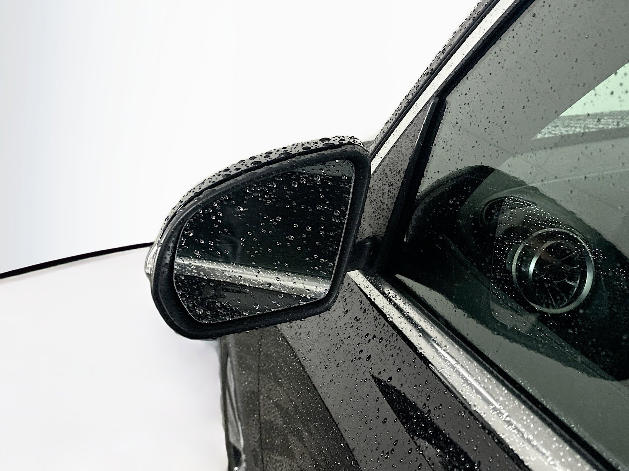 Used 2024 Mercedes-Benz EQB 250+ w/ Winter Package image 16