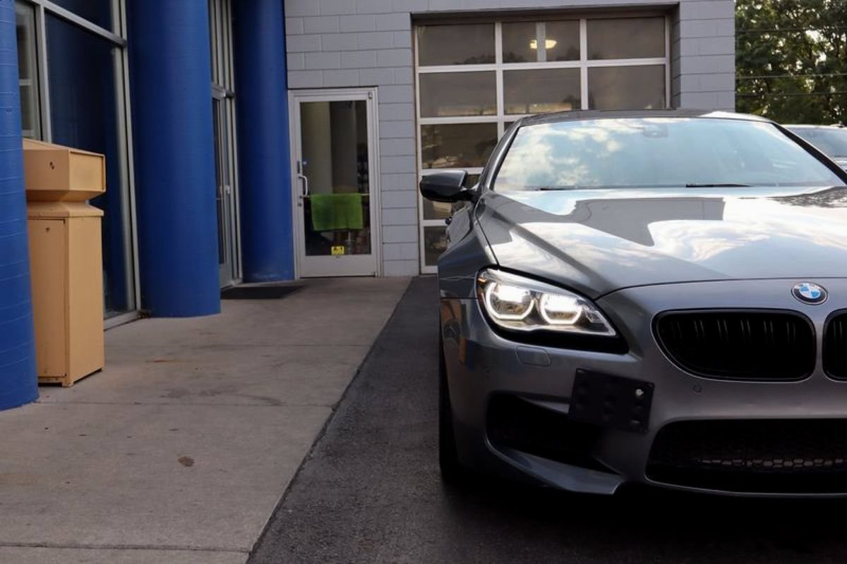 Used 2016 BMW M6 Gran Coupe RWD image 30