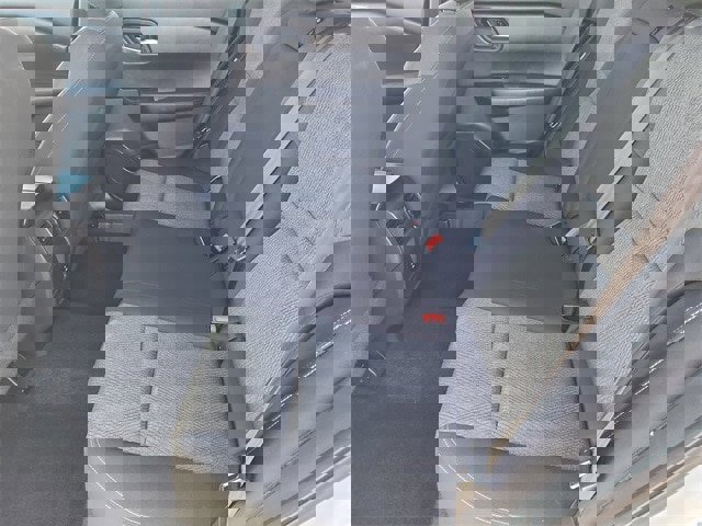 Certified 2024 Nissan Rogue SV image 26