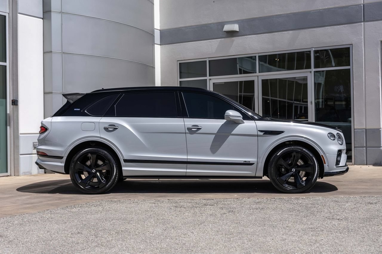 Certified 2023 Bentley Bentayga Extended Wheelbase AWD/4WD image 5