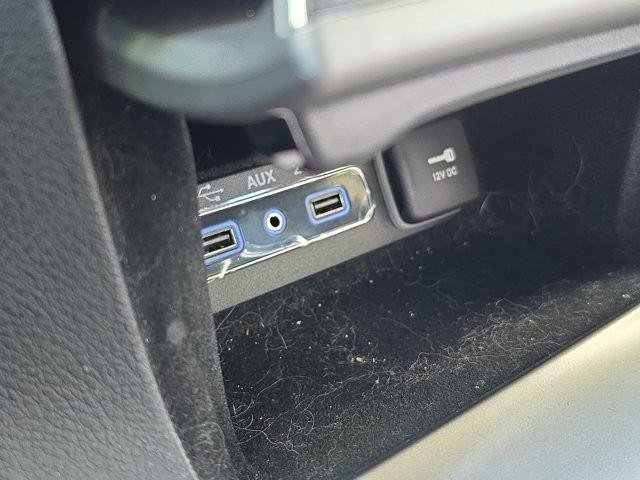 Used 2021 Jeep Grand Cherokee Overland w/ Trailer Tow Group IV image 27