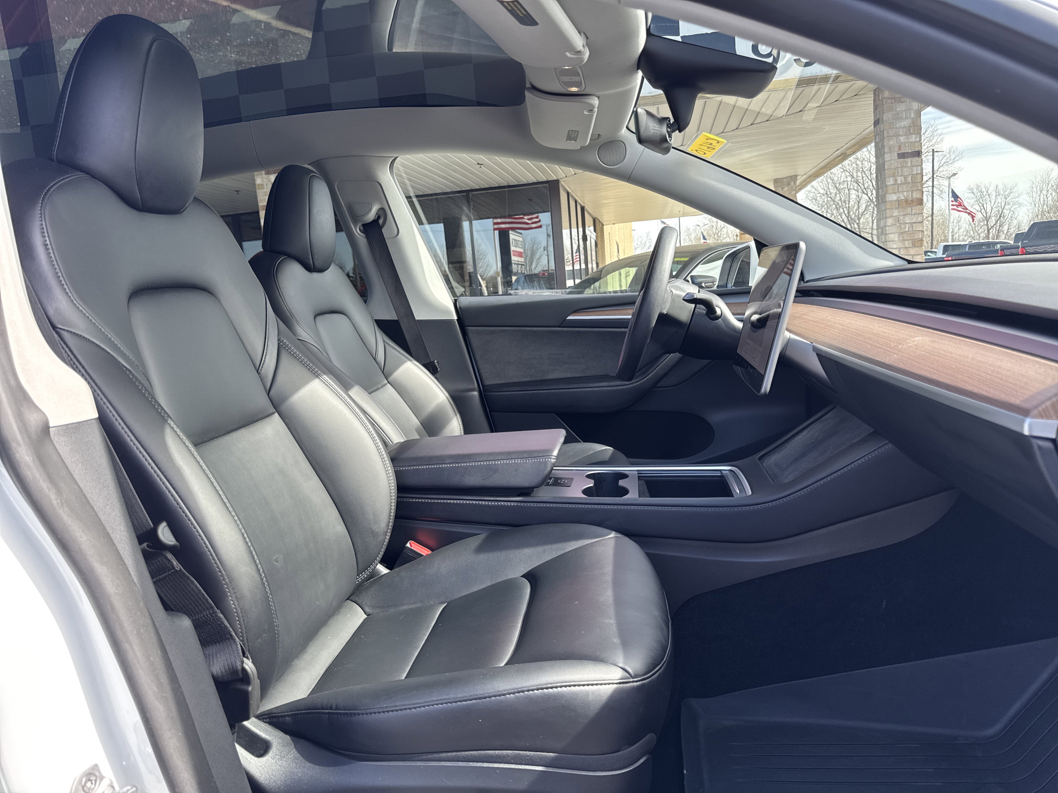 Used 2023 Tesla Model Y Long Range image 26