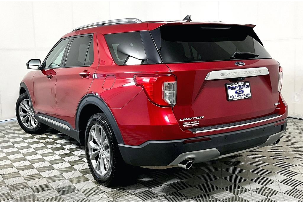 Used 2023 Ford Explorer Limited image 11
