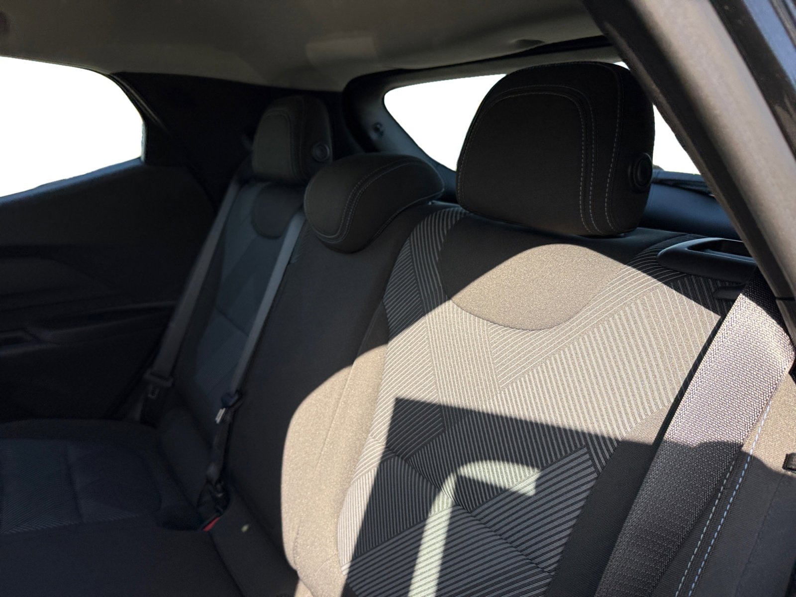 New 2027 Chevrolet Bolt LT w/ Comfort Package image 16