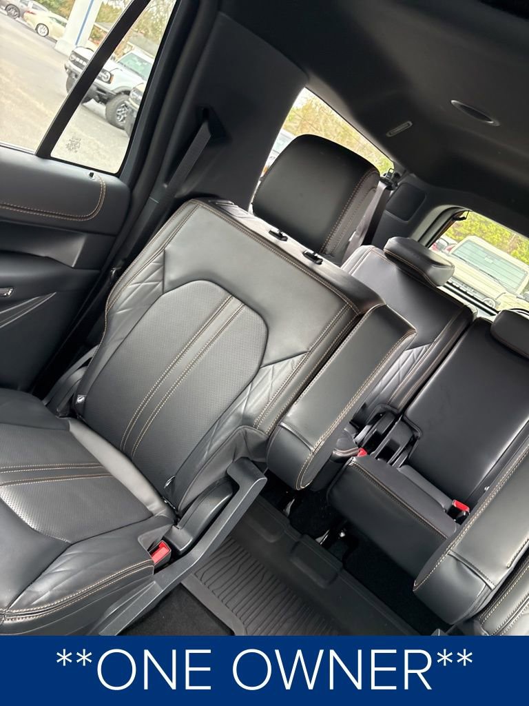 Used 2024 Ford Expedition Max Platinum video 2