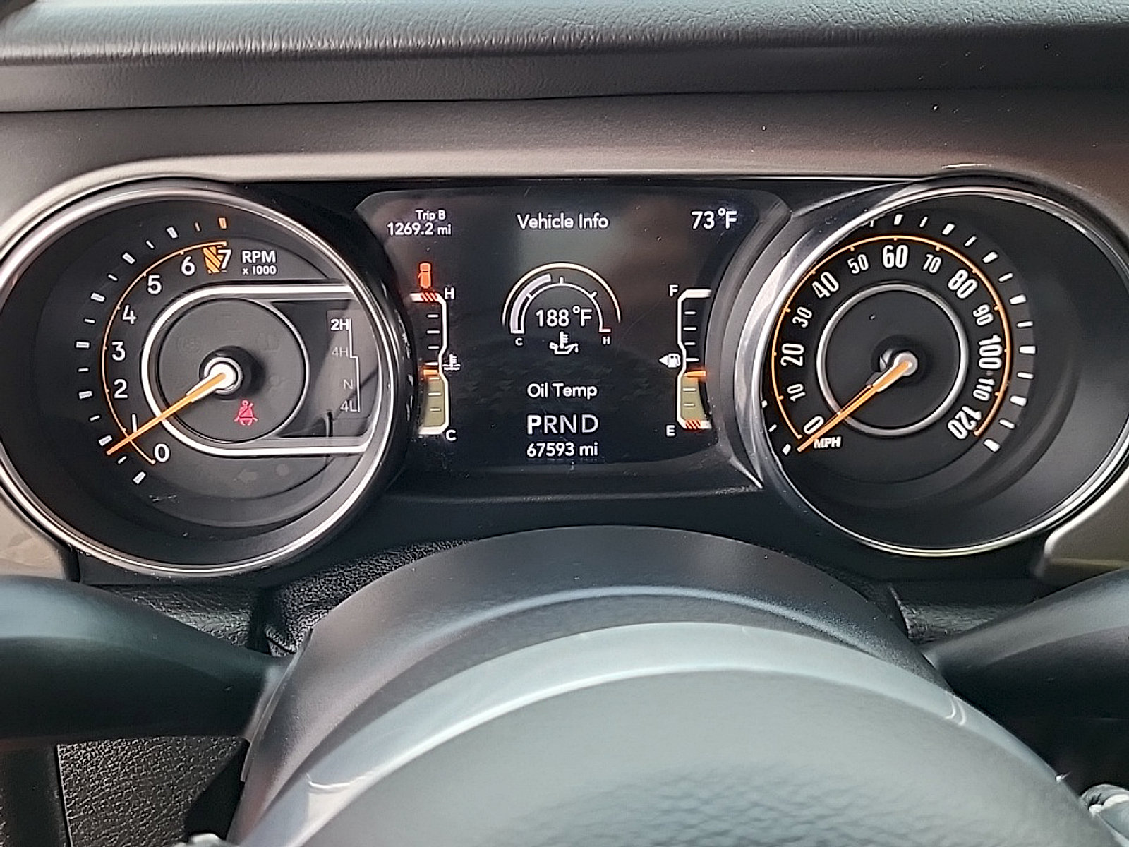 Used 2019 Jeep Wrangler Unlimited Sahara w/ Uconnect 4C Nav & Sound Group AWD/4WD image 19