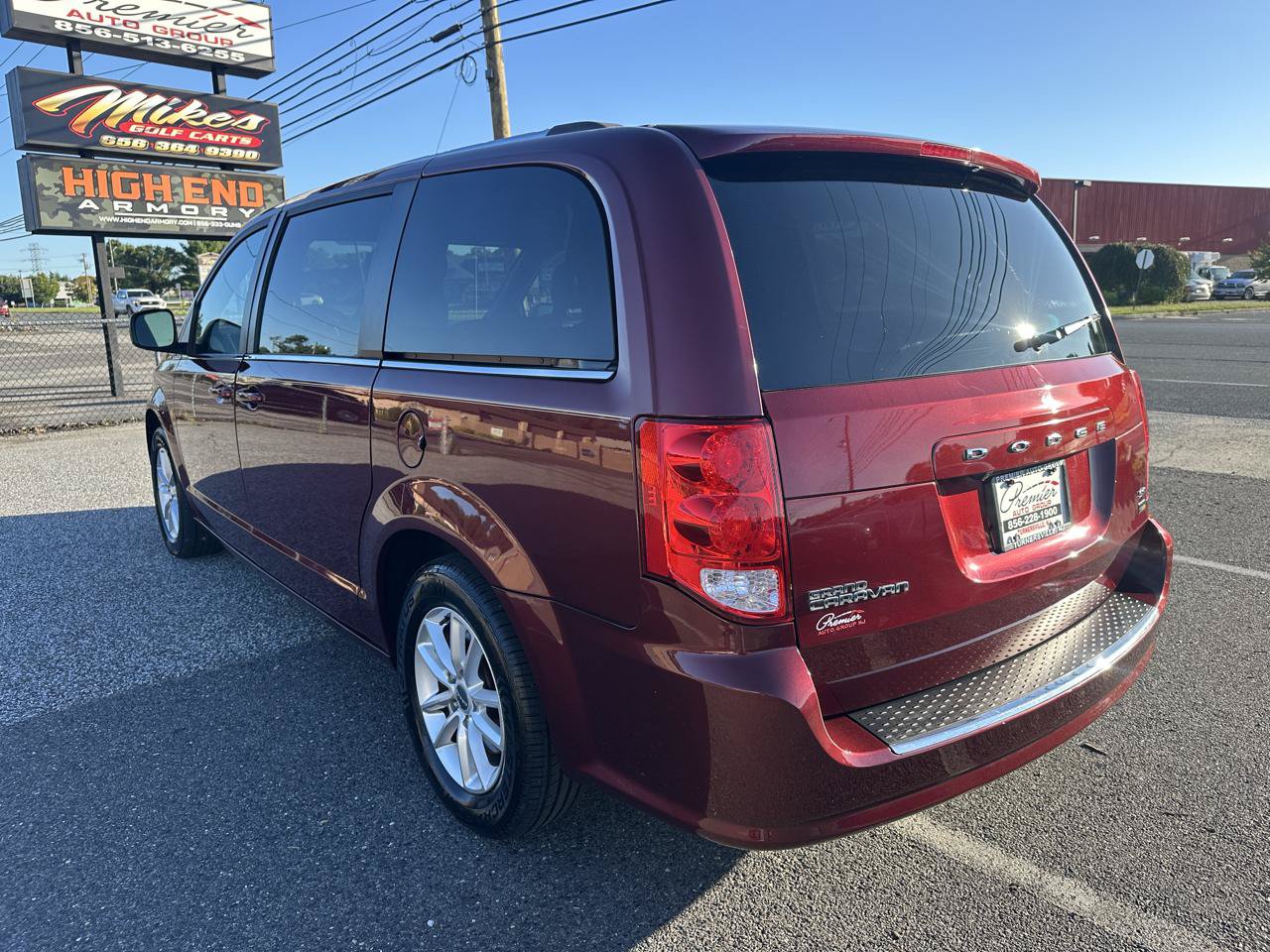 Used 2019 Dodge Grand Caravan SXT FWD image 7
