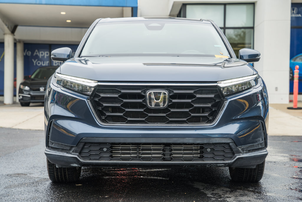 Used 2025 Honda CR-V EX-L image 2