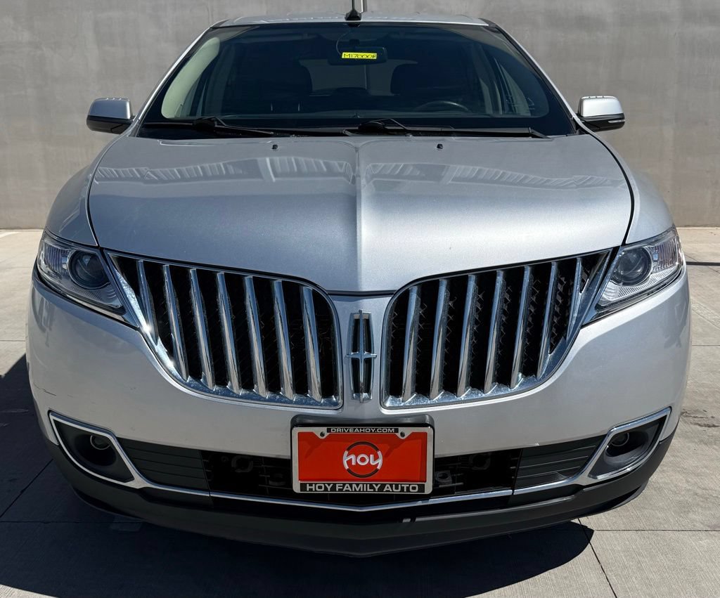 Used 2014 Lincoln MKX FWD image 5