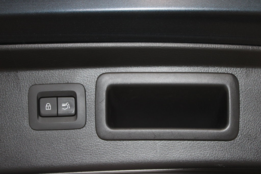 Used 2023 MAZDA CX-50 AWD 2.5 S w/ Cargo Package image 28