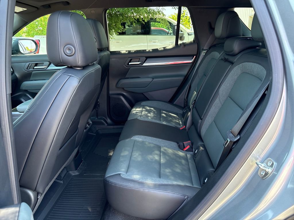 New 2026 GMC Terrain AT4 w/ Technology Package II AWD/4WD image 35