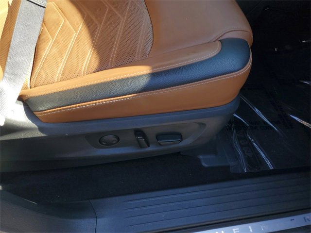 Used 2023 Nissan Pathfinder Platinum image 38