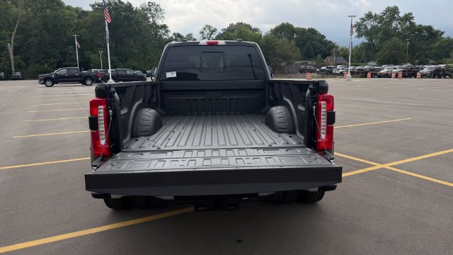 New 2026 Ford F350 XLT w/ XLT Premium Package AWD/4WD image 12
