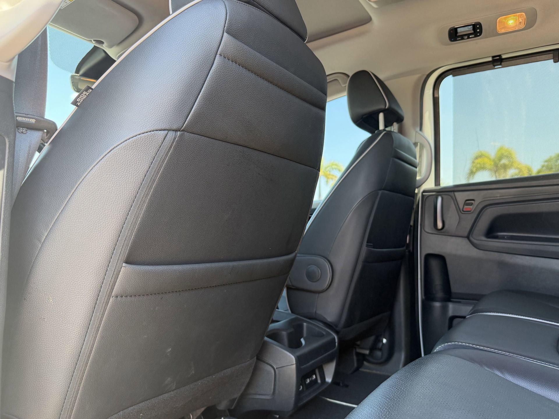 Used 2022 Honda Odyssey Elite image 11