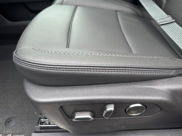 New 2025 GMC Sierra 2500 Denali w/ Denali Reserve Package image 16