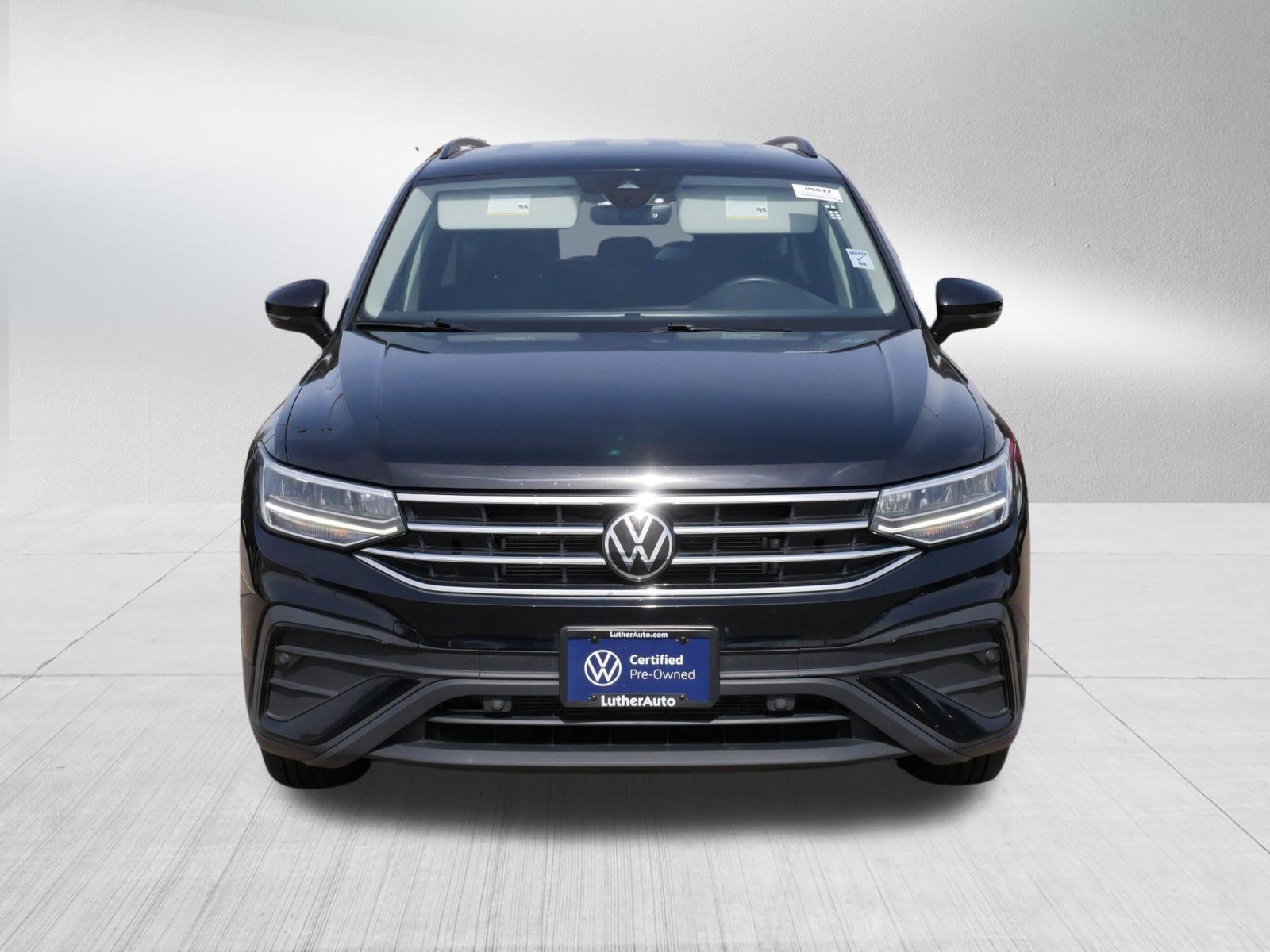 Certified 2024 Volkswagen Tiguan S image 2