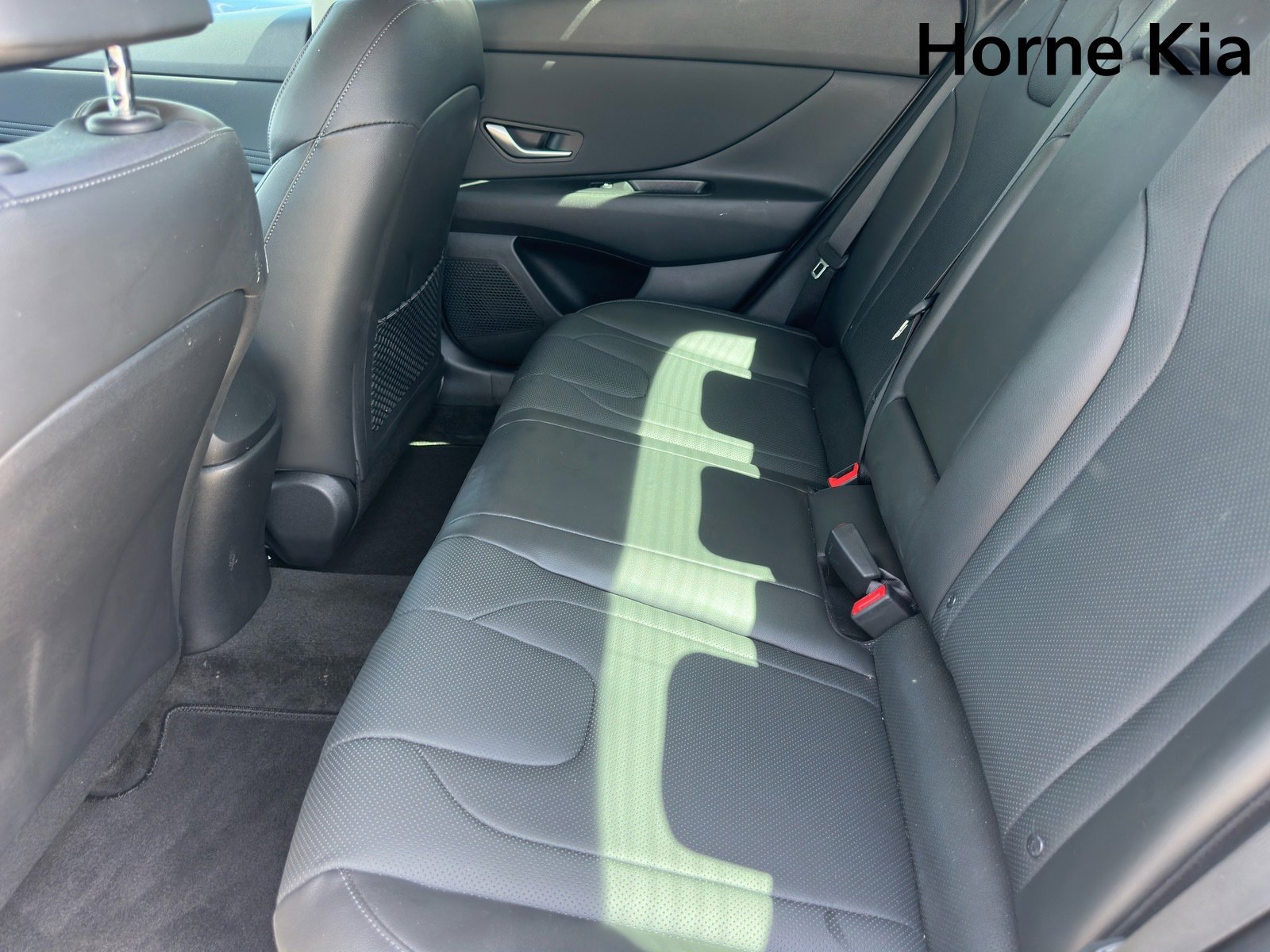 Used 2023 Hyundai Elantra Limited FWD image 22