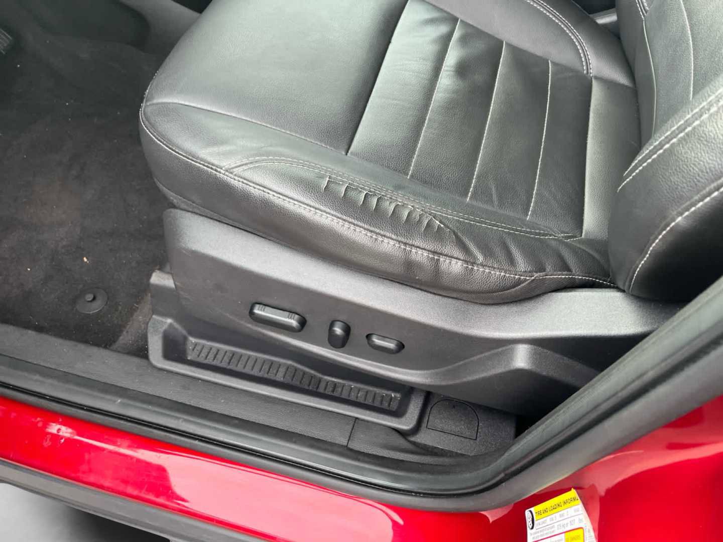 Used 2014 Ford Escape Titanium image 16