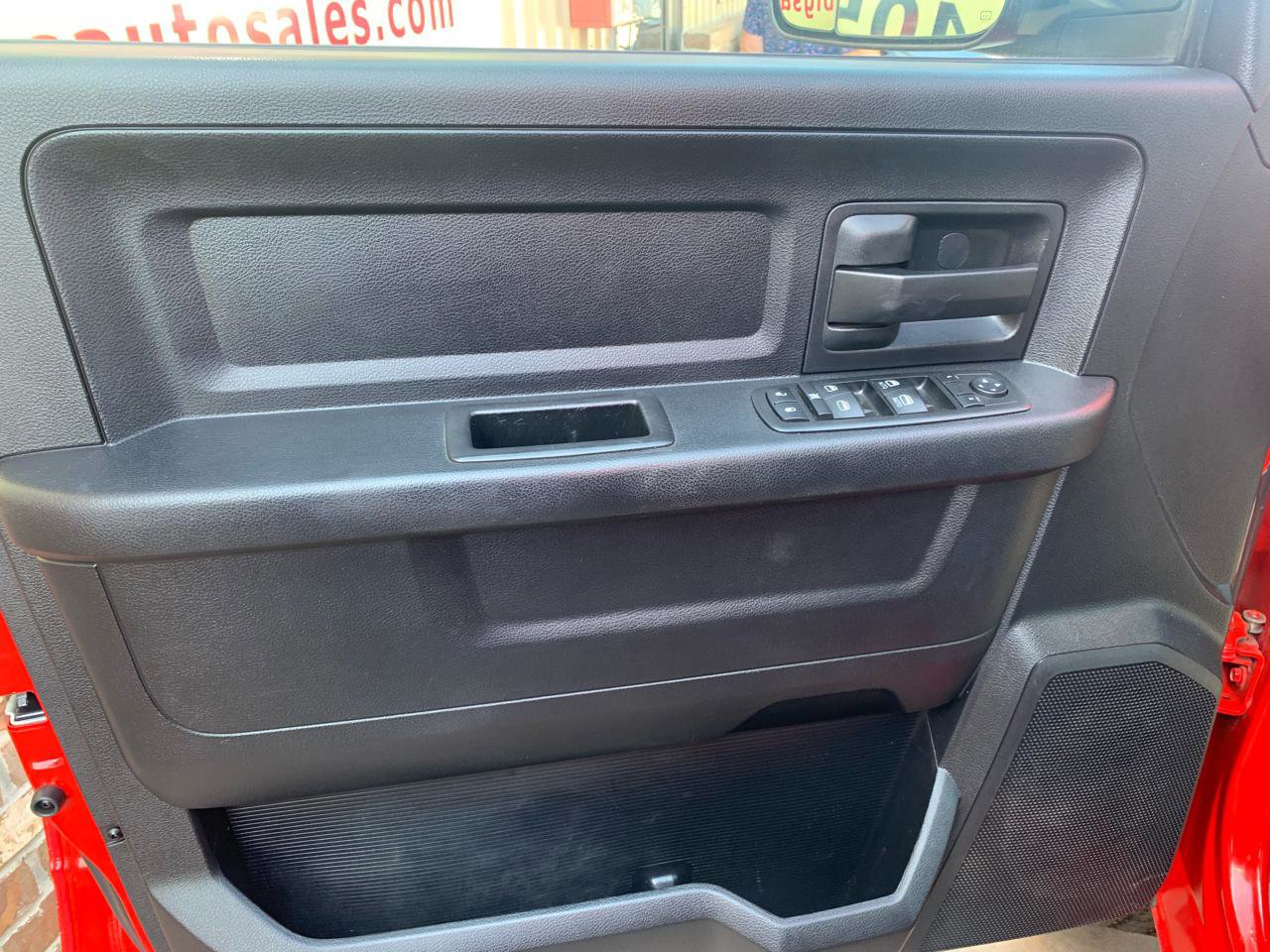 Used 2014 RAM 3500 Tradesman image 22