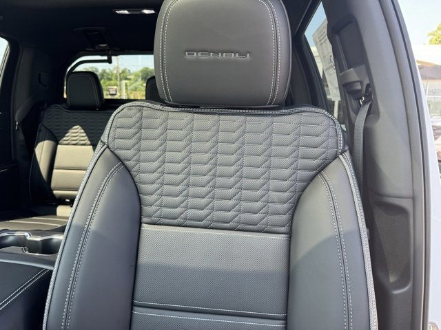 New 2025 GMC Sierra EV Denali image 13