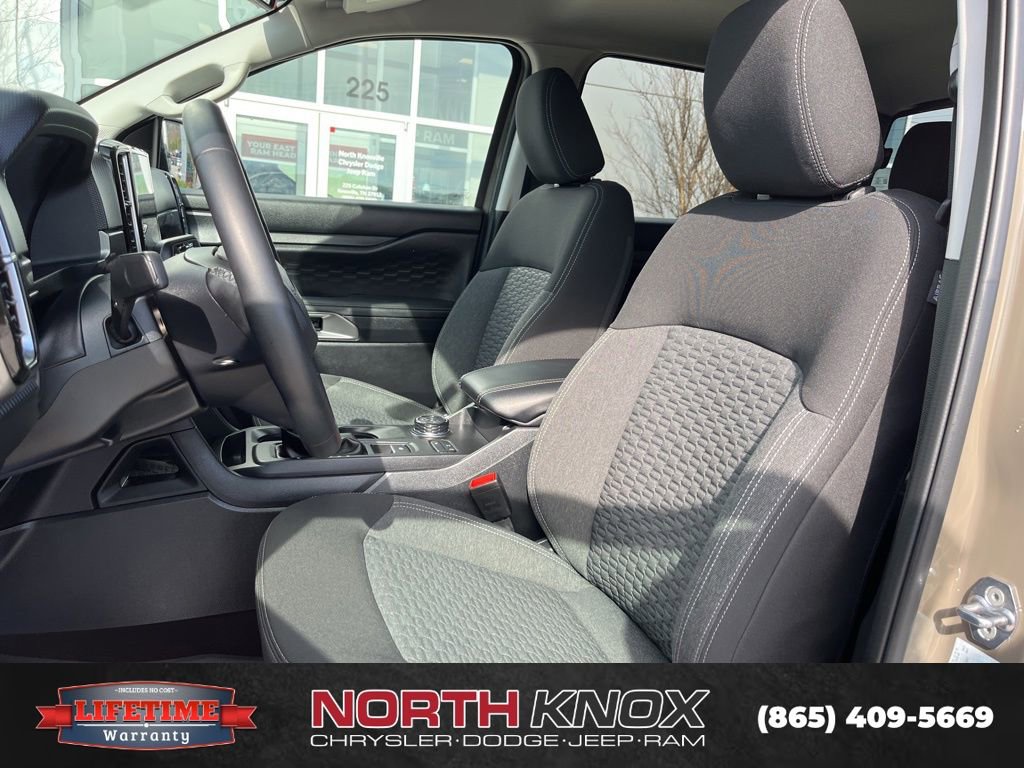 Used 2025 Ford Ranger XLT w/ Advanced Towing Package image 4