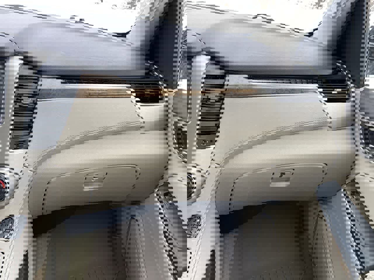 Used 2016 GMC Yukon Denali w/ Open Road Package image 16