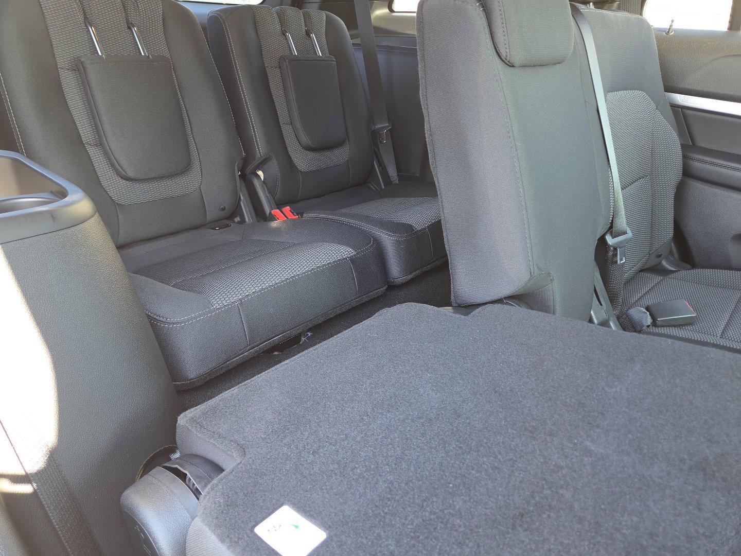 Used 2019 Ford Explorer XLT AWD/4WD image 15
