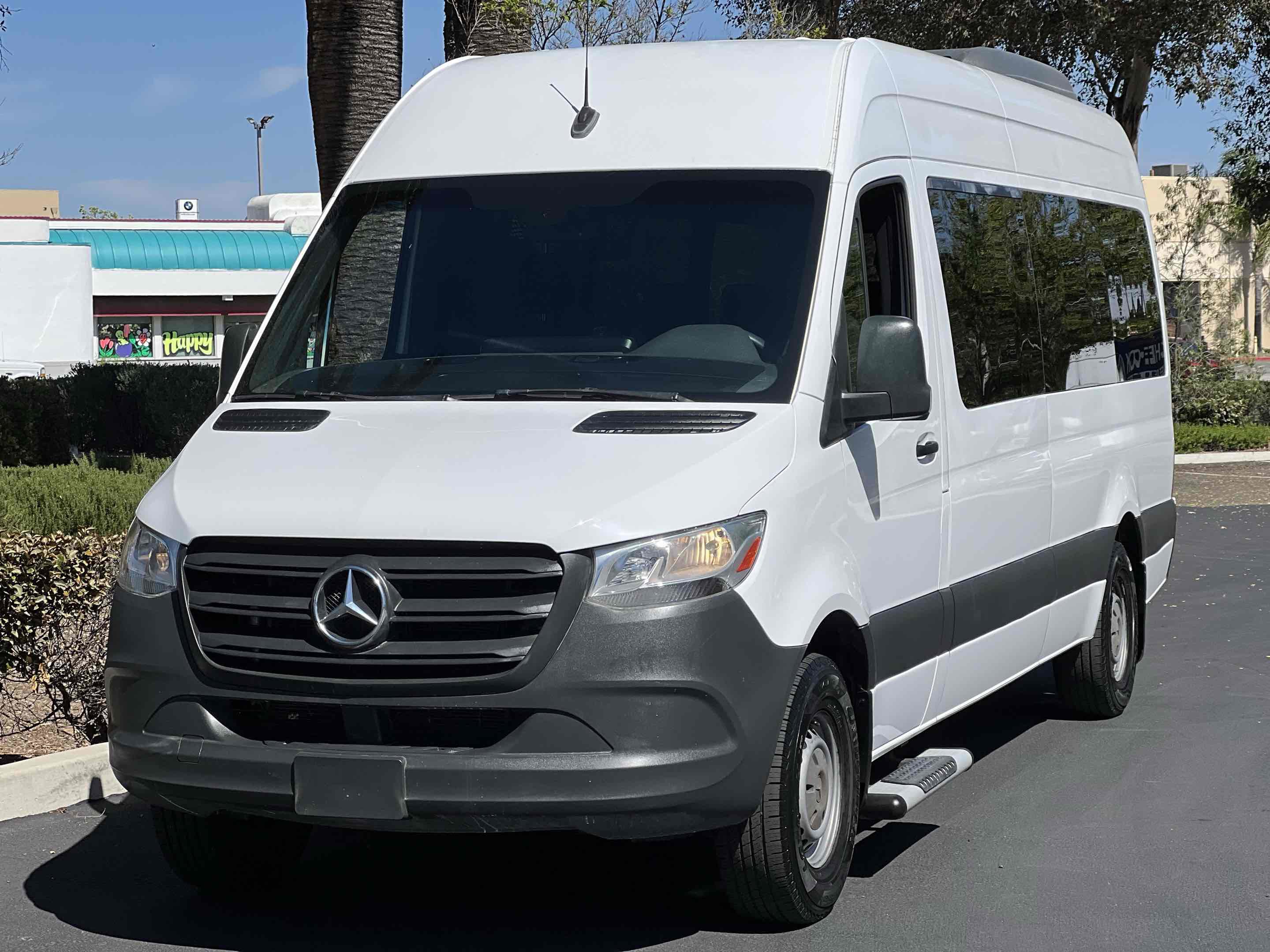 Used 2019 Mercedes-Benz Sprinter 2500 w/ Driver Convenience Package image 16