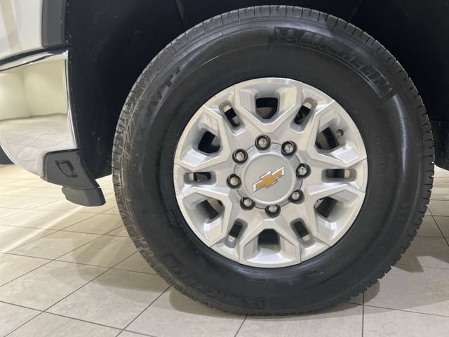 Certified 2024 Chevrolet Silverado 2500 LTZ w/ LTZ Premium Package AWD/4WD image 29