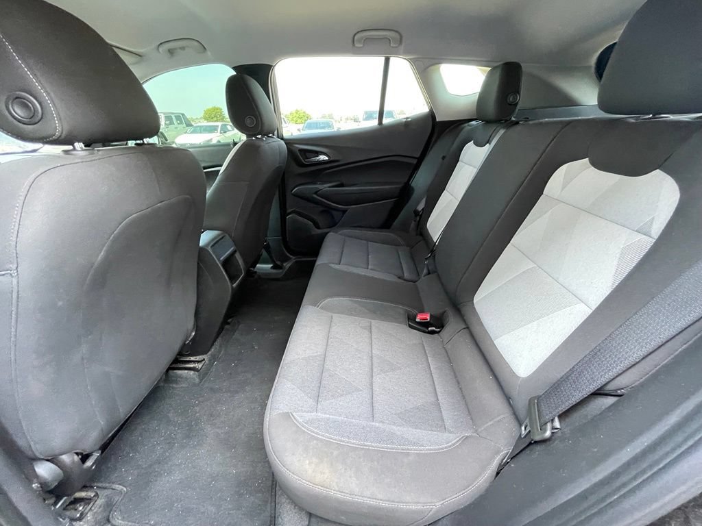 Used 2024 Chevrolet Trax LS FWD image 24