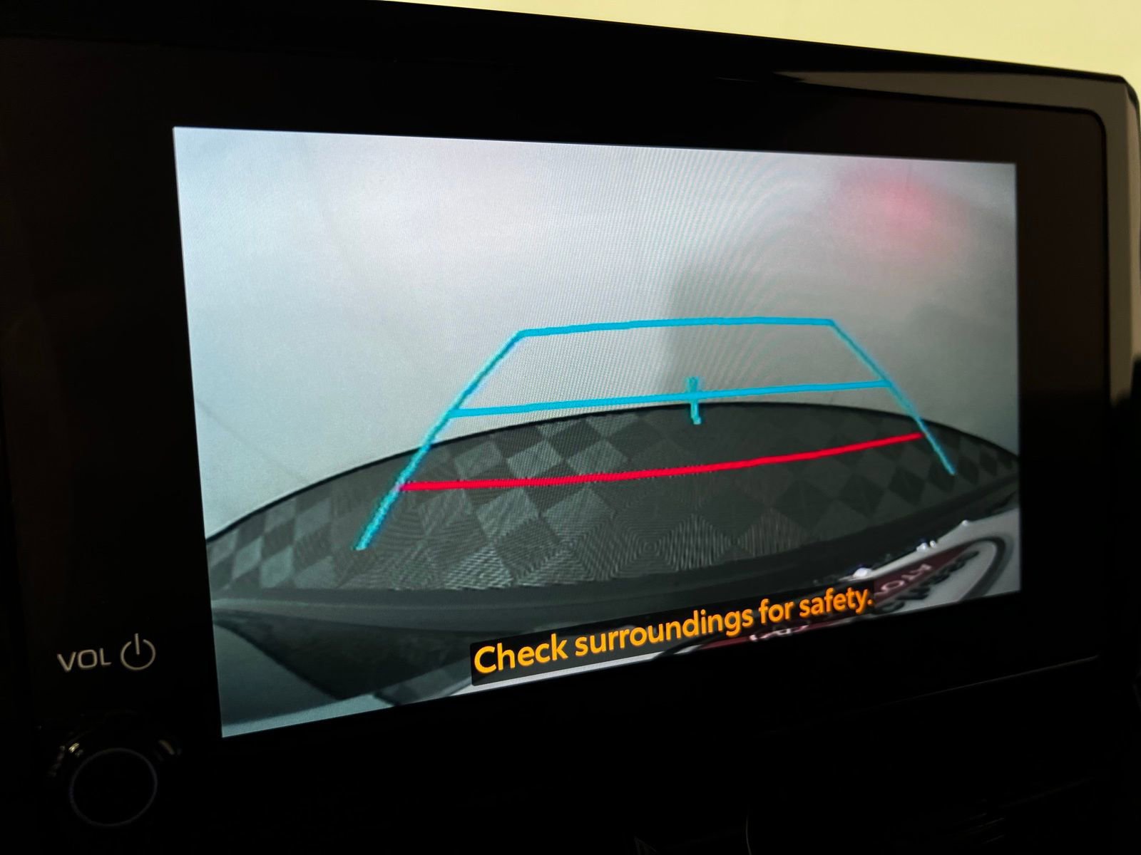 Certified 2025 Toyota Corolla Cross LE image 18