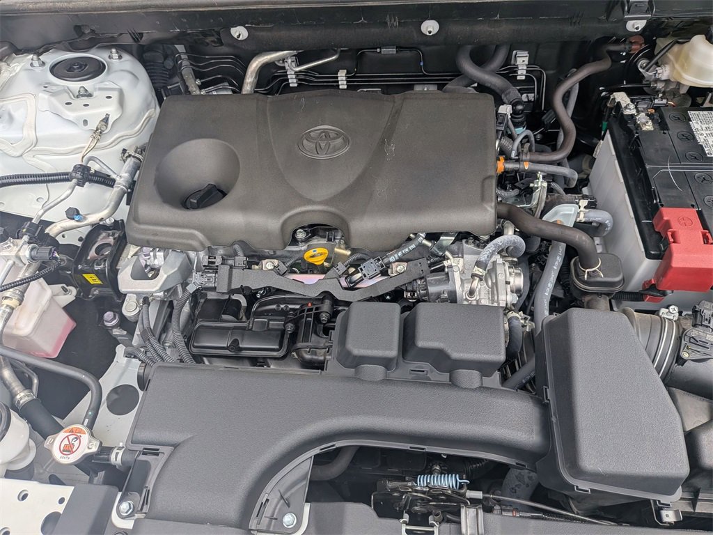 Used 2025 Toyota RAV4 LE image 36