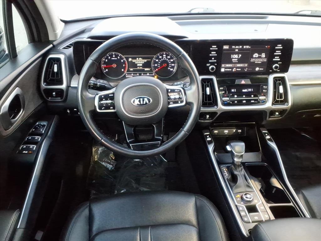 Used 2021 Kia Sorento EX w/ Panoramic Sunroof Package image 21