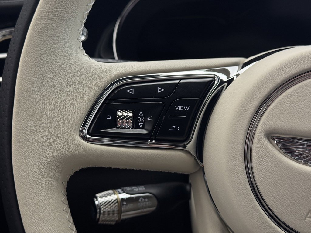 New 2026 Bentley Flying Spur Plug-In Hybrid image 38