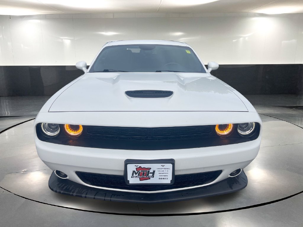 Used 2019 Dodge Challenger GT w/ Blacktop Package AWD/4WD image 9