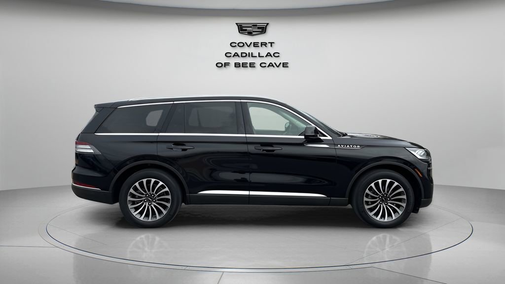 Used 2022 Lincoln Aviator Reserve w/ Elements Package Plus image 11