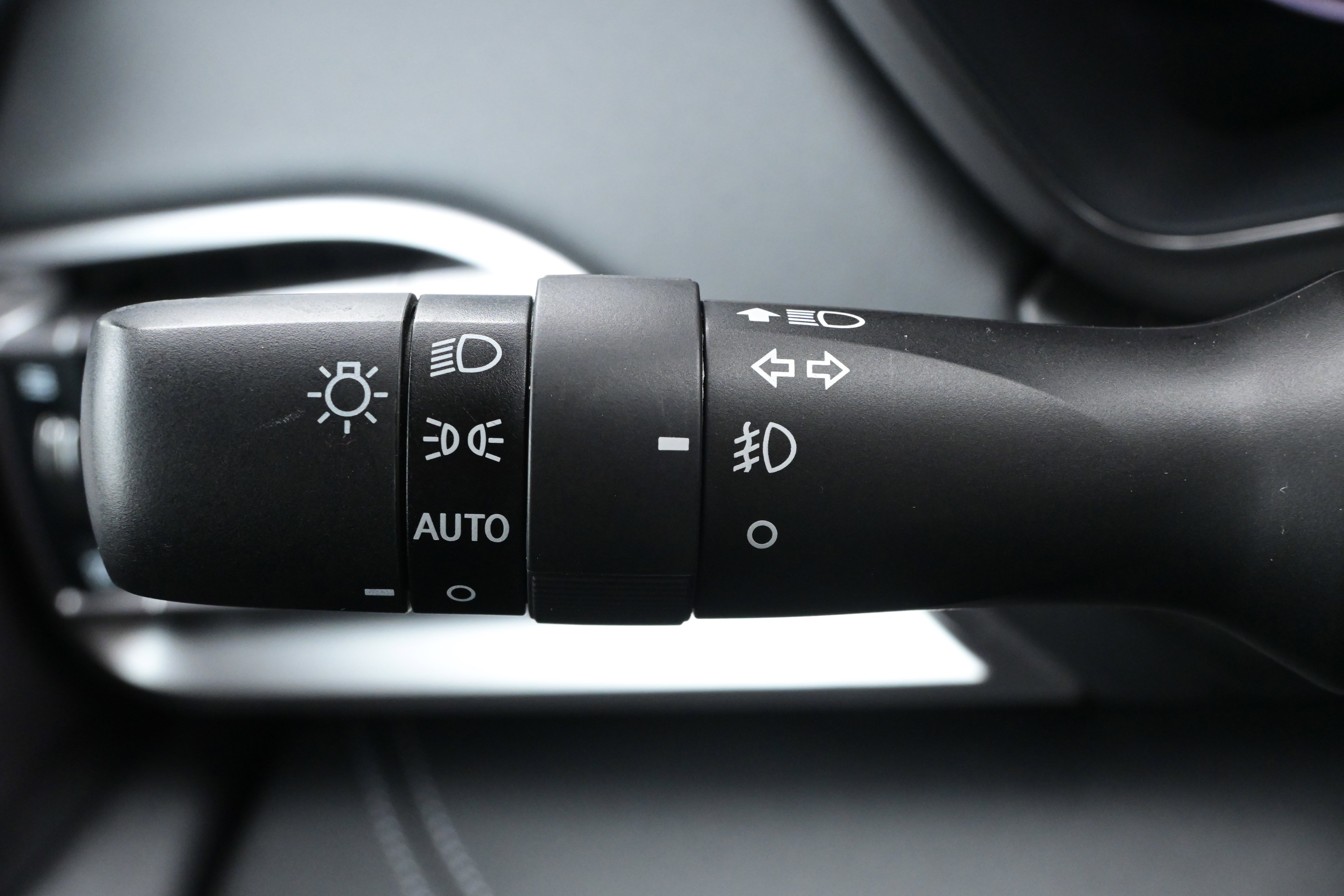 Certified 2025 Subaru Outback Touring XT image 29