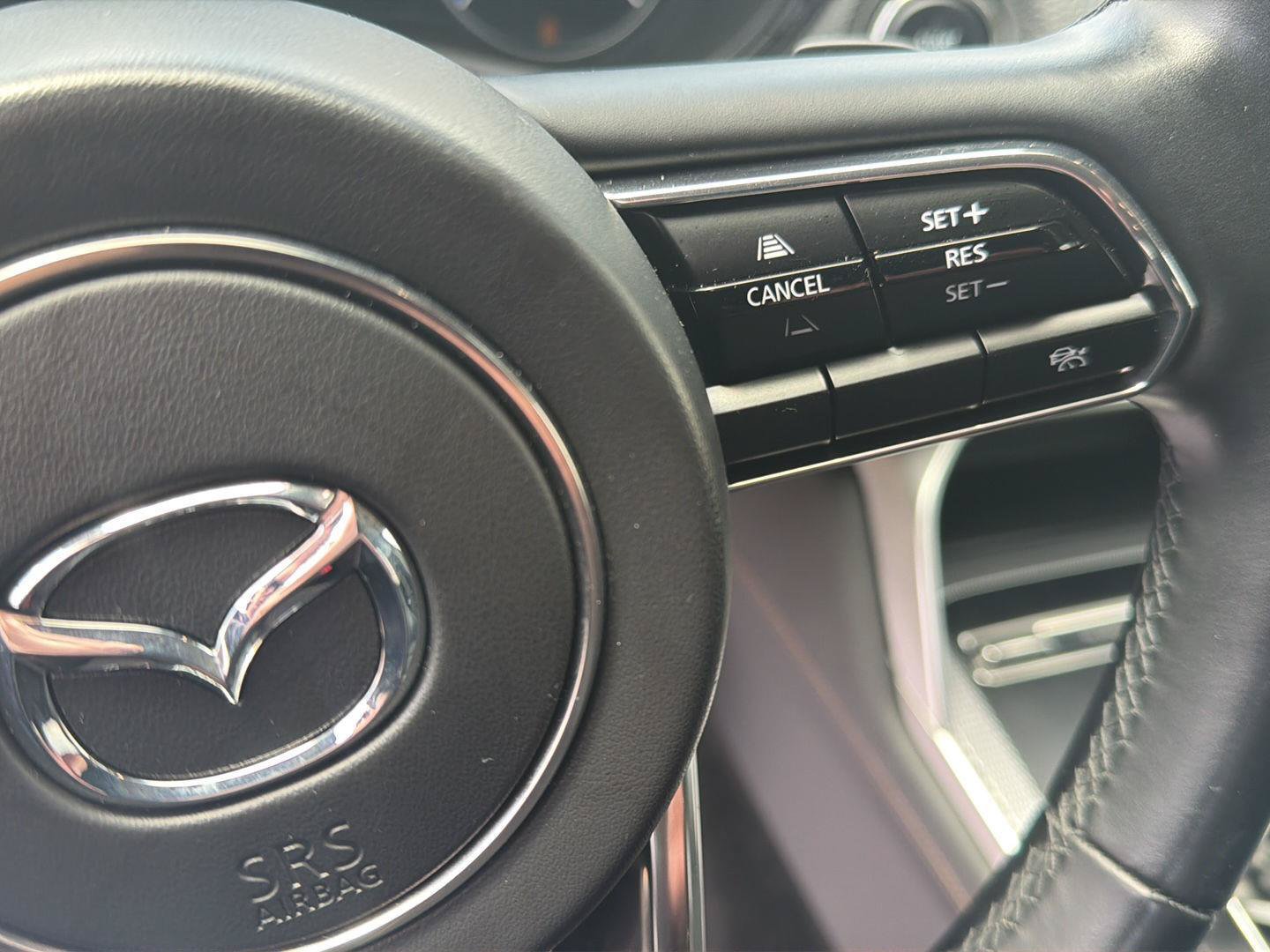 Used 2025 MAZDA CX-90 3.3 Turbo w/ Preferred Package AWD/4WD image 18