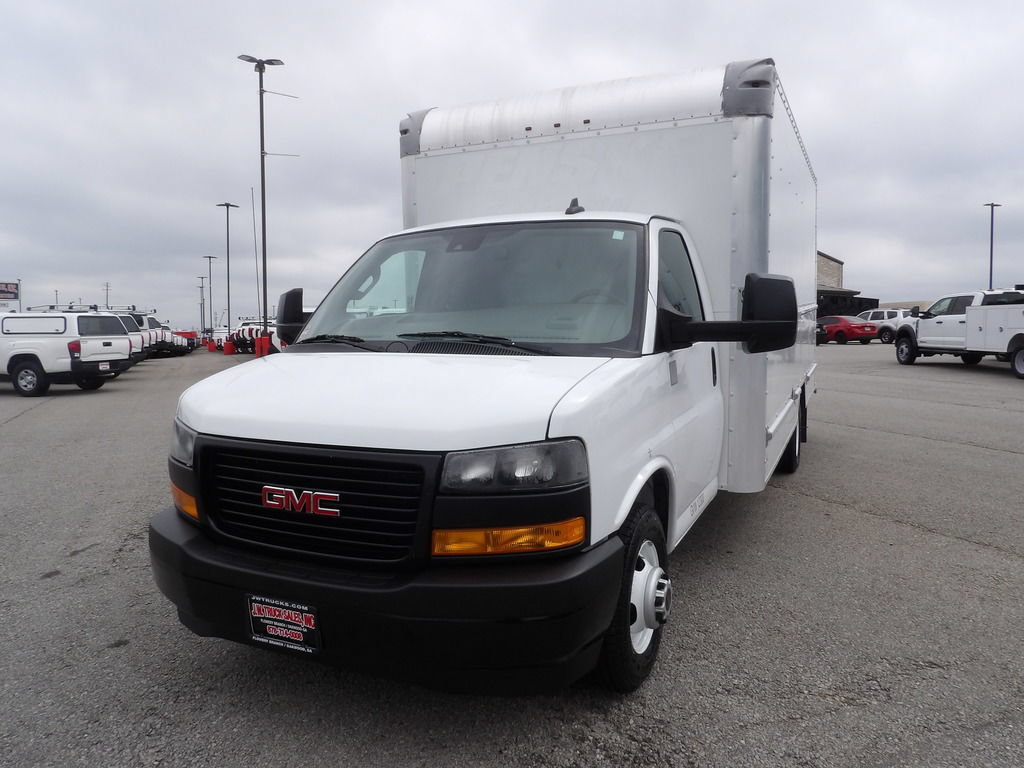Used 2021 GMC Savana 3500 Extended w/ Power Convenience Package RWD image 51