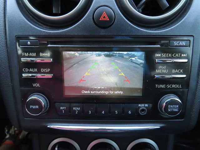 Used 2013 Nissan Rogue SV image 18